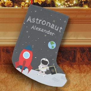 Little Boy Astronaut på Måne, First Namn Space Liten Julstrumpa