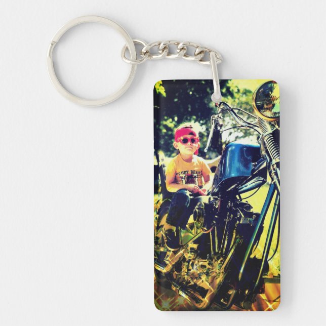 Little Boy på Big Motorcycle Acrylic Keychain (Framsidan)