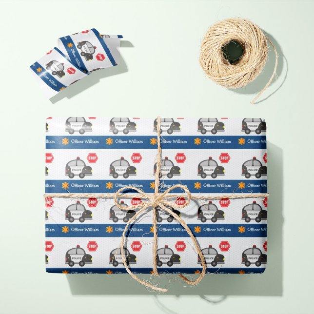 Little Boy Police Officer och Car Födelsedagsfest Presentpapper (Your little police officer will love this personalized wrapping paper!)