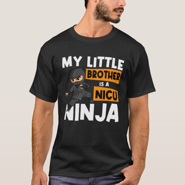Little Brother Baby Bro Lil Kid Younger Syskon Ni T Shirt (Framsida)