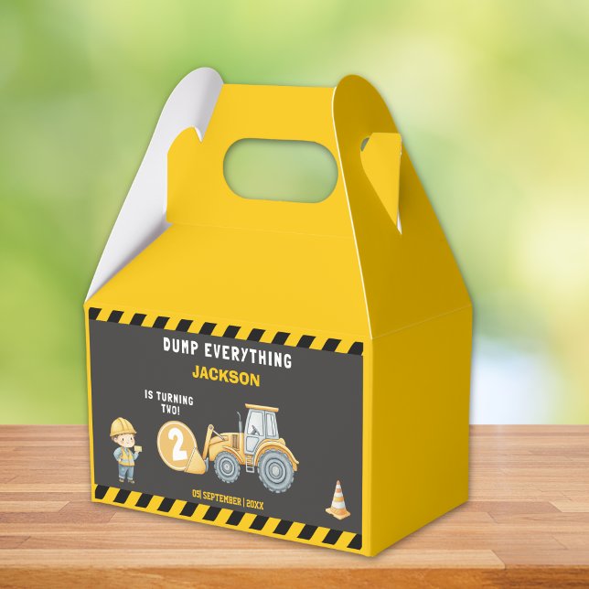"Little Builder– Construction Truck 2nd Birthday Presentaskar (Skapare uppladdad)