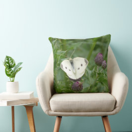Little Cabbage White Butterfly Dekorativ kudde