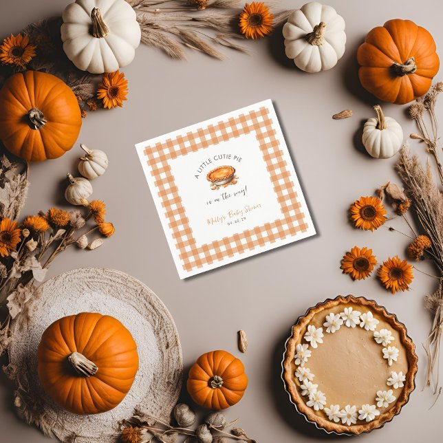 Little Cutie Paj Fall Pumpkin Gingham Baby Shower Pappersservett (Little Cutie Pie Baby Shower Cocktail Napkin )