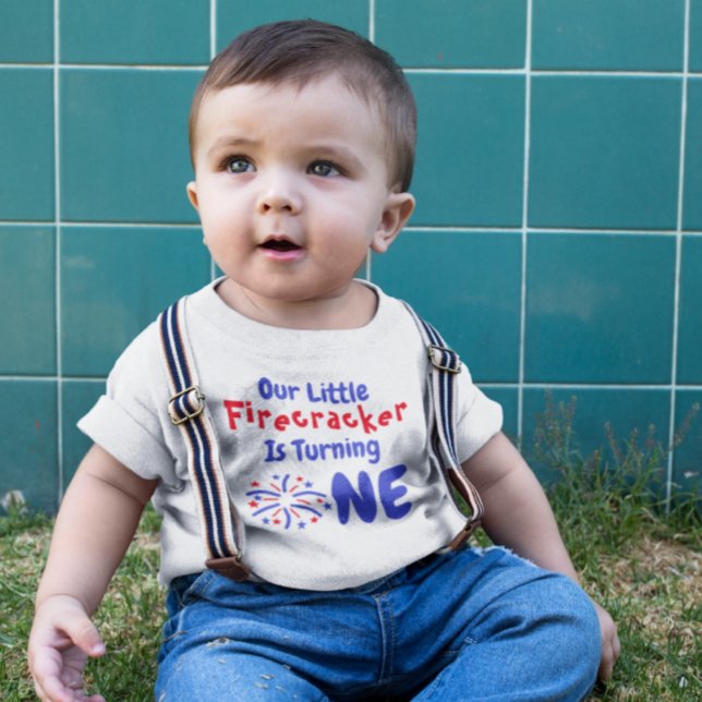 Little Firecracker 1st Birthday Baby T-Shirt (Skapare uppladdad)