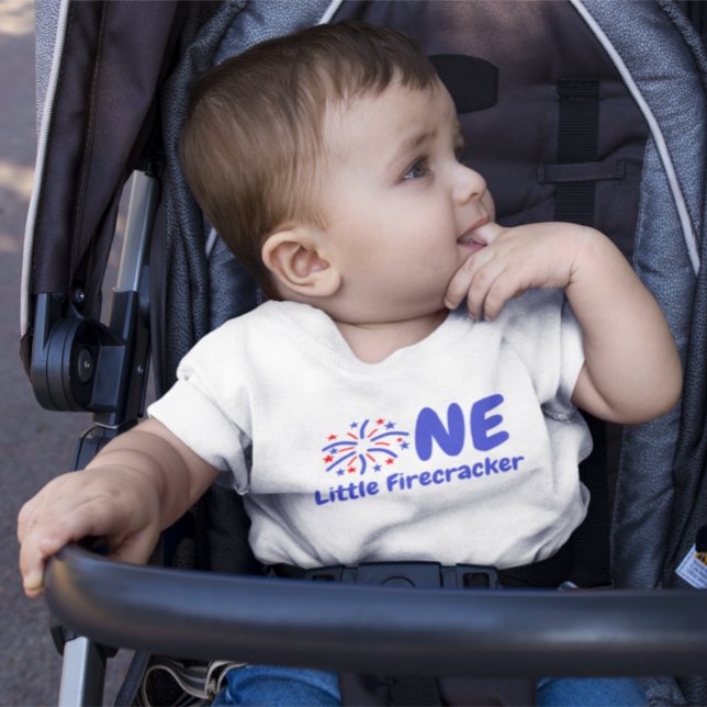 Little Firecracker 1st Birthday Baby T-Shirt (Skapare uppladdad)