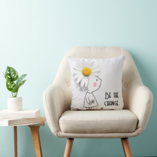 Little Girl and White Daisy with Quote Kudde