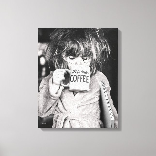 Little Girl Drinking Coffee Canvastryck (Framsida)