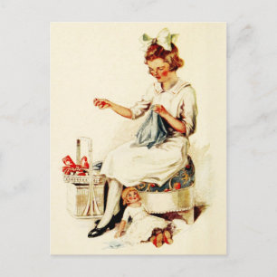 Little Girl Sewing Vykort