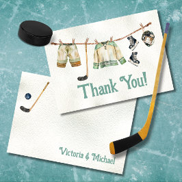 Little Hockey Player Clothesline Tackkort Inbjudningar