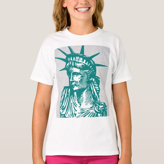"Little Liberty Charm" T Shirt (Framsida)