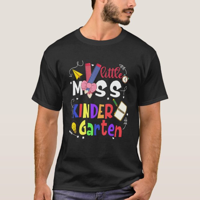 Little Miss Kindergarten Back to school Kindergart T Shirt (Framsida)