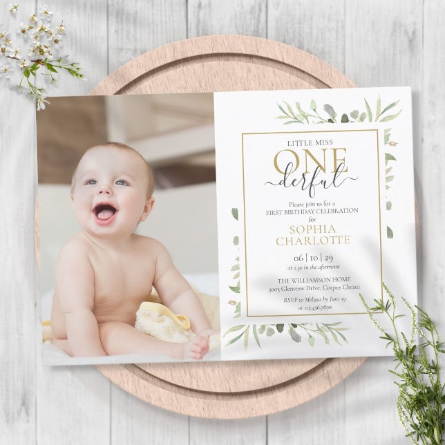 Little Miss ONEderful Photo Cute Girl 1st Birthday Inbjudningar (Skapare uppladdad)