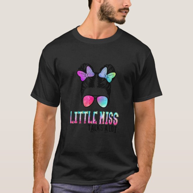 Little Miss Talks A Lot Cute Back to school Girls T Shirt (Framsida)