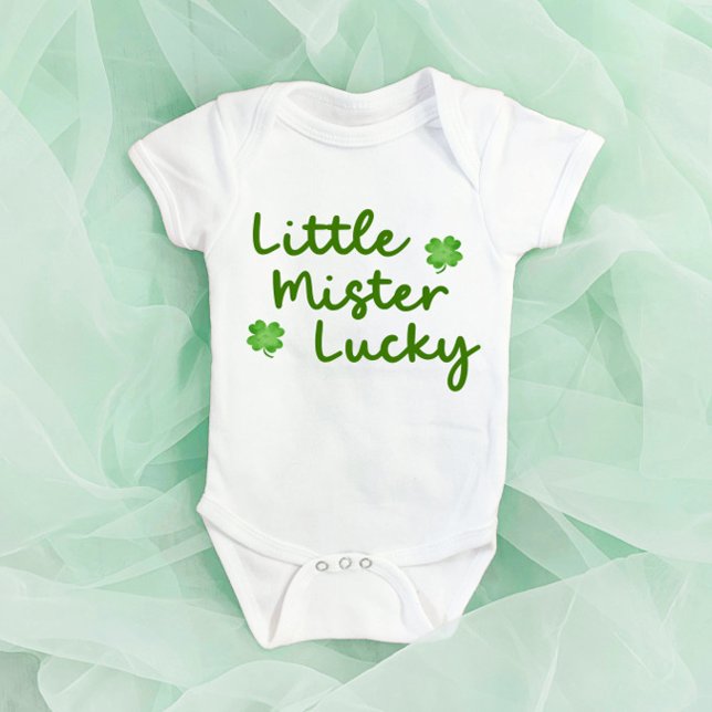 Little Mister Lucky St patrick's day Klöver T Shirt (Skapare uppladdad)