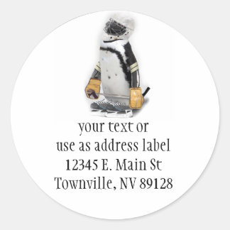 Little Penguin Wearing Hockey Gear Runt Klistermärke