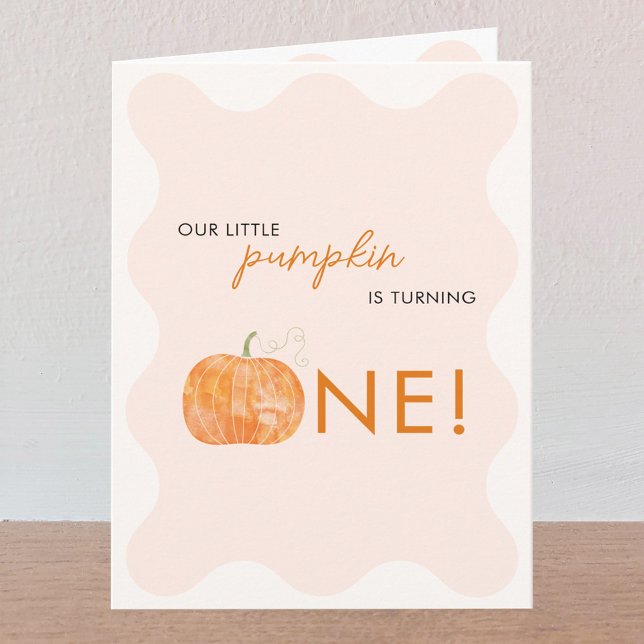 Little Pumpkin Autumn faller första födelsedag Inbjudan (Our Little Pumpkin is Turning One fun first 1st birthday autumn fall themed personalized invitation)
