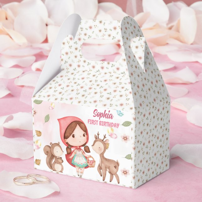  Little Red Riding Hood Birthday Favor Bag Favor  Presentaskar (Bröllop)