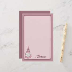 Little Rosa Gnome Detaljerad Brevpapper