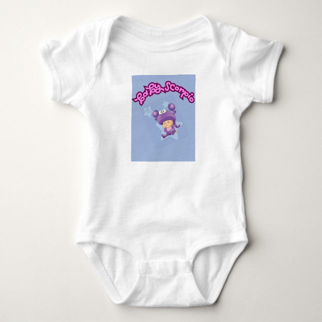"Little Scorpio Star - Mysterious and Magic" T Shirt (Framsida)