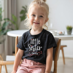 Little Sister Baby annoncement Namn & Monogram T Shirt