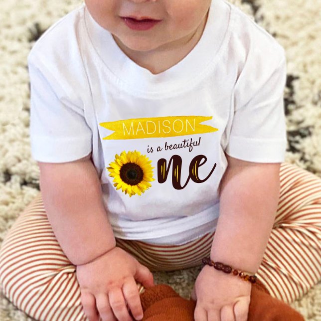 Little Solros 1st Birthday T Shirt (Skapare uppladdad)