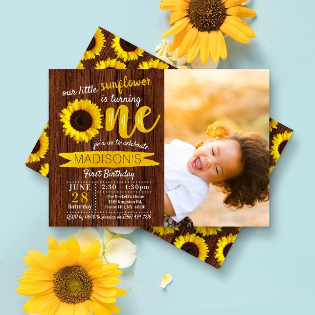 Little Solros Rustic Wood 1st Birthday Photo Inbjudningar (Skapare uppladdad)