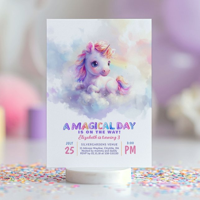 Little Unicorn Cute Soft Pastel Lila Birthday Inbjudningar (Purple Unicorn Birthday Invitations)