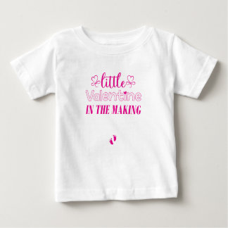 Little Valentine in in Skapar, Gravid Cute Gift T Shirt