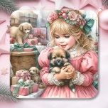 Little Vintage Girl in Rosa with Puppies jul Fyrkantigt Klistermärke<br><div class="desc">Söt julklistermärken. En vattenfärgad illustration av en vintage liten flicka som leker med tre små valpar på julförmiddagen. Många söt rosa inslag.</div>