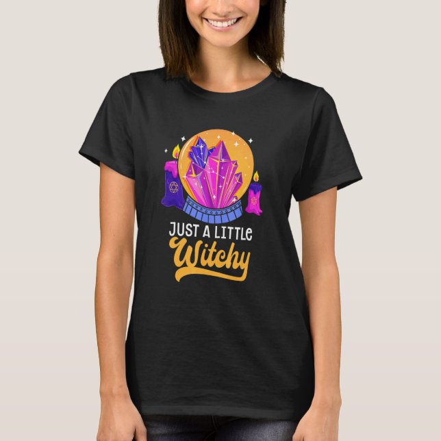 Little Witchy Crystal Divination Ball Tarot Cards  T Shirt (Framsida)