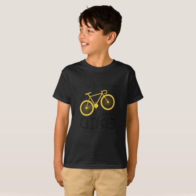 Liv är bättre på en cykel som cyklar den gulliga t shirt (Hel framsida)