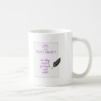 Liv är en första formulerar kaffemugg
