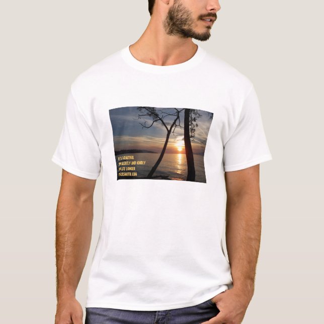 LIV ÄR HÄRLIGT DREV ALERTLY. T-SHIRT (Framsida)