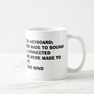 LIV: ETT JÄTTE- MUSIKALISKT TANGENTBORD; ALLA VI KAFFEMUGG