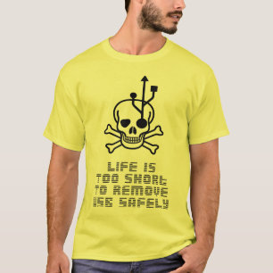 Live är att kortsluta för att ta bort använda t shirt