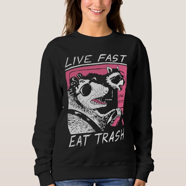 Live Fast Eat Trash   Opossum Street Cats Cool Pos T Shirt (Framsida)