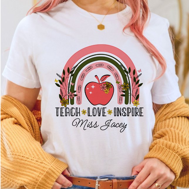 Live Kärlek Teach Rainbow Teacher-uppskattning T Shirt (TEACH LOVE INSPIRE RAINBOW Personalized Name Teacher shirt, teacher gift, teacher appreciation gifts)
