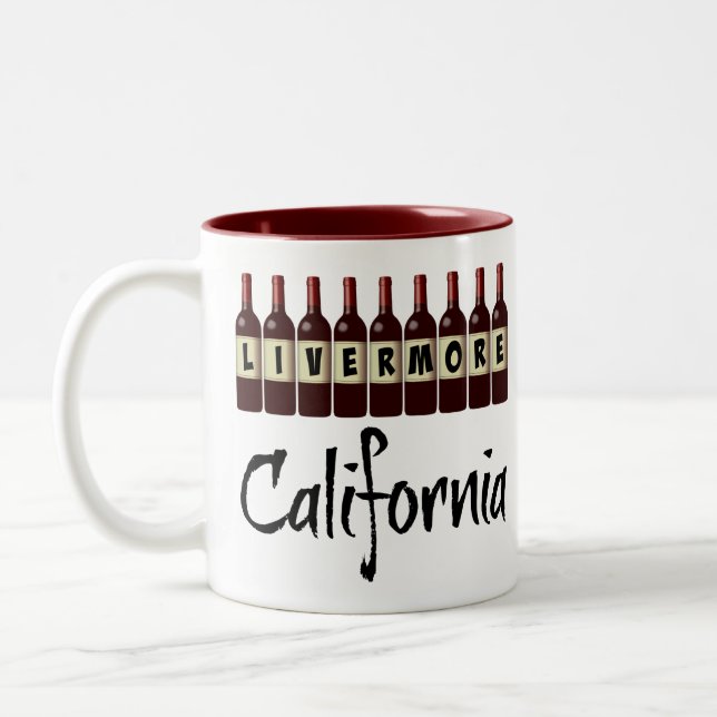Livermore California Röda Vinflaskor Smakprovssyss Två-Tonad Mugg (Vänster)