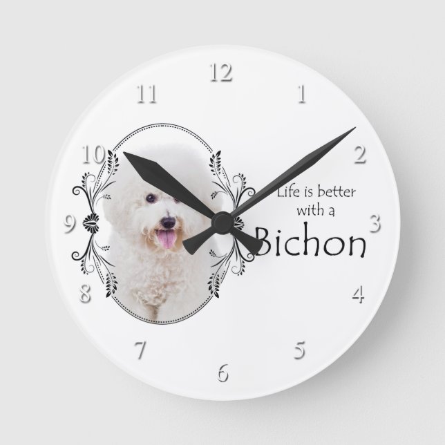 Livet är bättre Bichon Wall Clock Rund Klocka (Framsida)