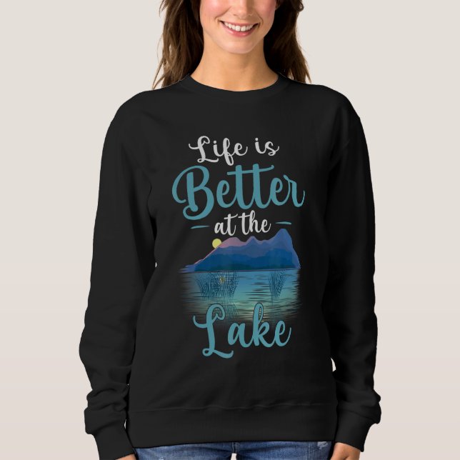 Livet är bättre i Sjö Sjö. T Shirt (Framsida)