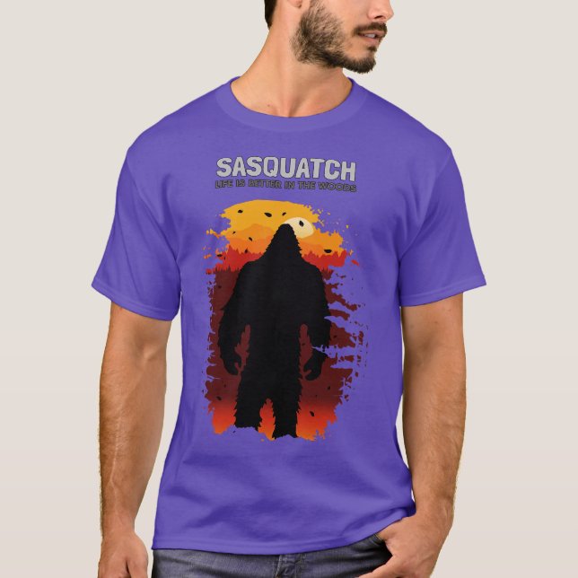 Livet är bättre i skogen t shirt (Framsida)