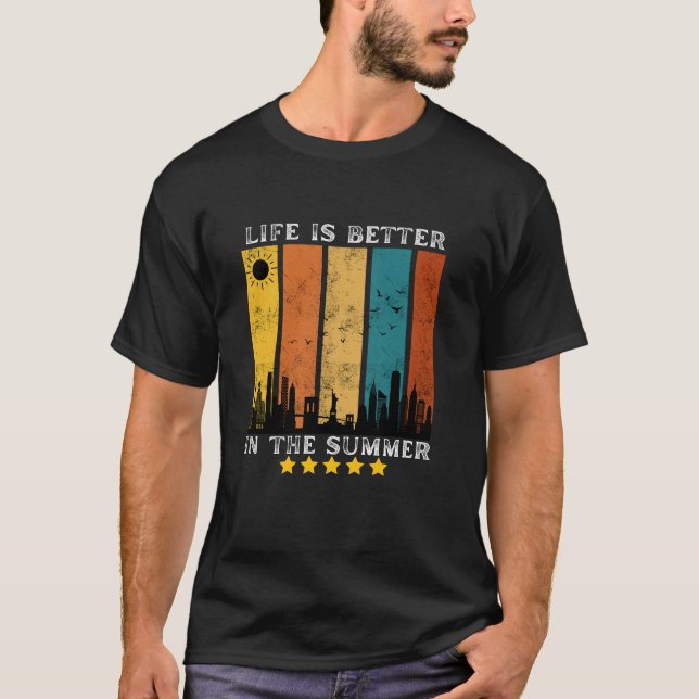 Livet är bättre i sommardesignen - svart nytt arbe t shirt (Framsida)