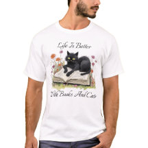 Livet Är Bättre Med Böcker Och Katter T-shirt