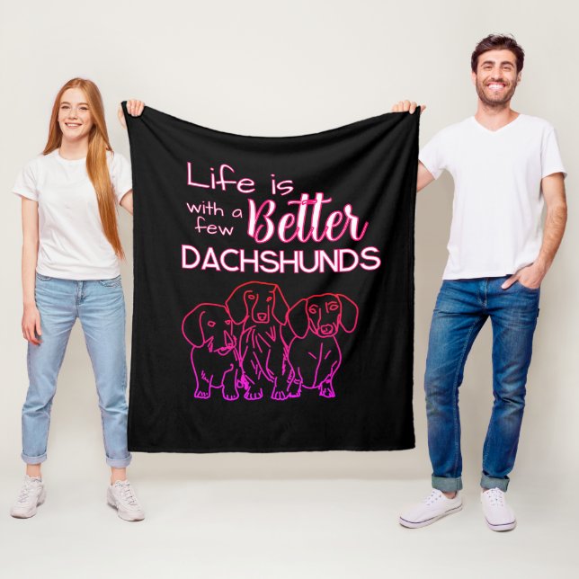 Livet är bättre med Dachshunds rosa Dodle Fleecefilt (På plats)