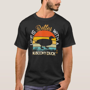 Livet är bättre med en Anka-stift Anka Älskare T Shirt