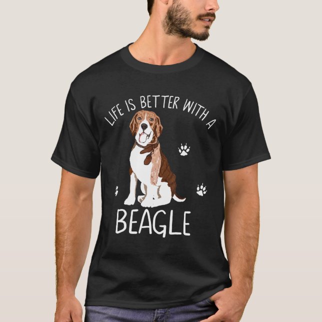 Livet är bättre med en beagle-marionett Hund T Shirt (Framsida)