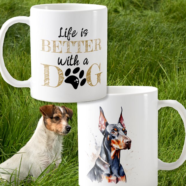Livet är bättre med en hund Doberman present Kaffemugg (Skapare uppladdad)