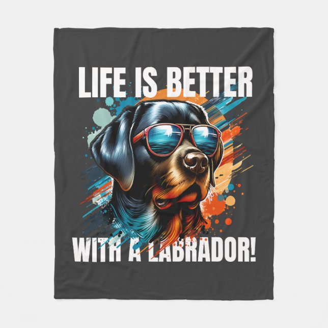 Livet är bättre med en Labrador! Fleecefilt (Framsidan)