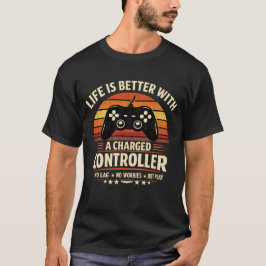 Livet är Bättre Med En Laddad Kontroll Retro T Shirt
