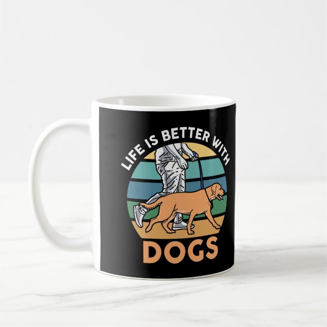 Livet är bättre med HUNDAR Kaffemugg (Vänster)